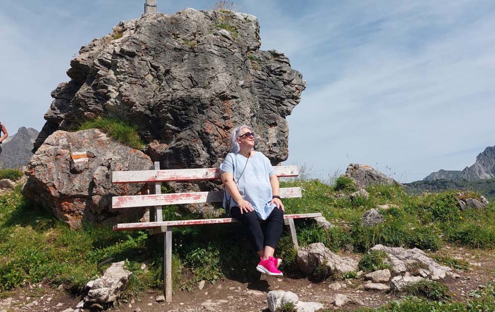 Spela Luick in den Schweizer Bergen